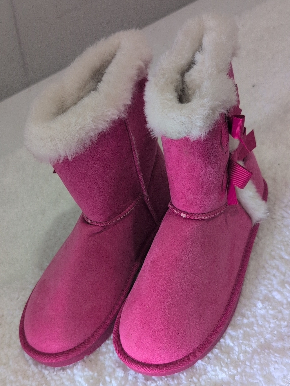 Serra Hot Pink Faux Fur Bow Kids Winter Boots